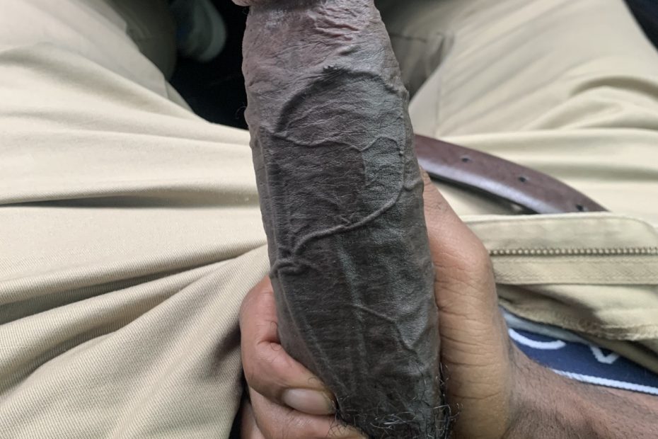 Big black dick in the car