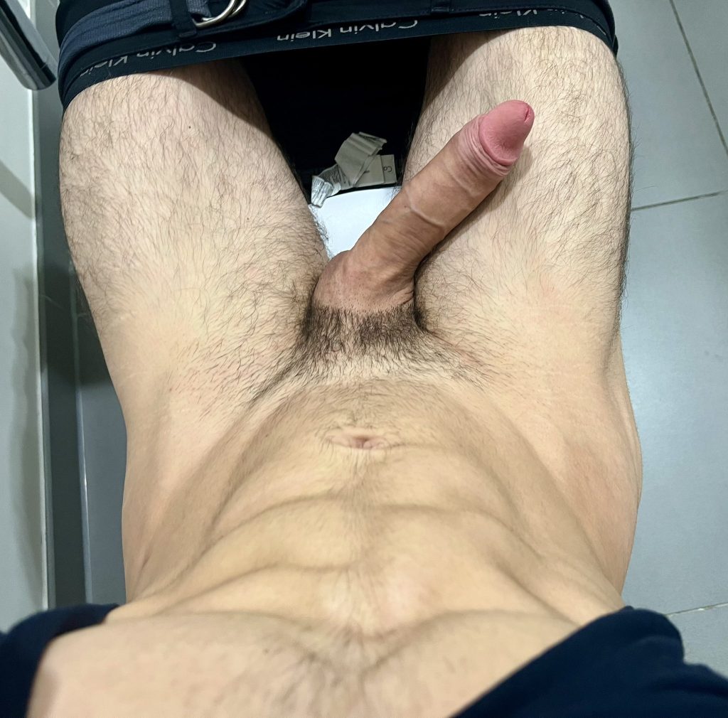 Dickshots-23844-05-14-2011 ⋆ dickshots.com - gay amateur dick pics.